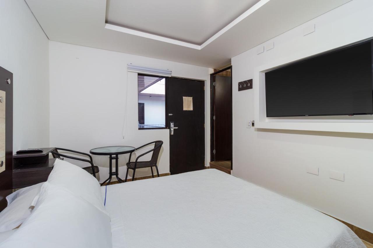 Hotel 0Asis De La Colina Boutique 吉拉尔多特 外观 照片