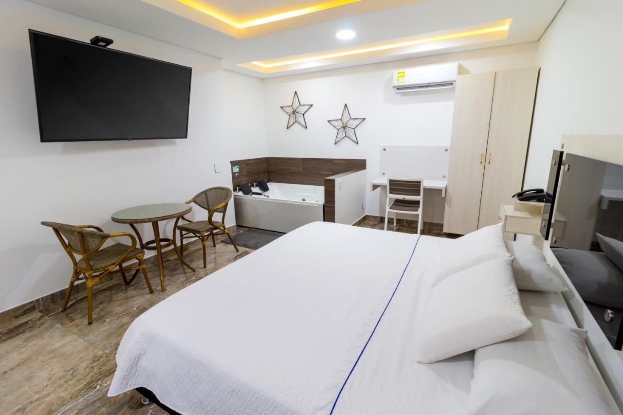 Hotel 0Asis De La Colina Boutique 吉拉尔多特 外观 照片